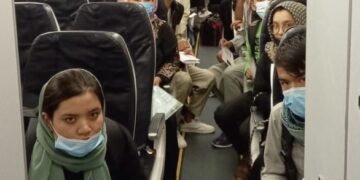 US TV host praises Pakistan PM for journalists, American citizens evacuation from Kabul