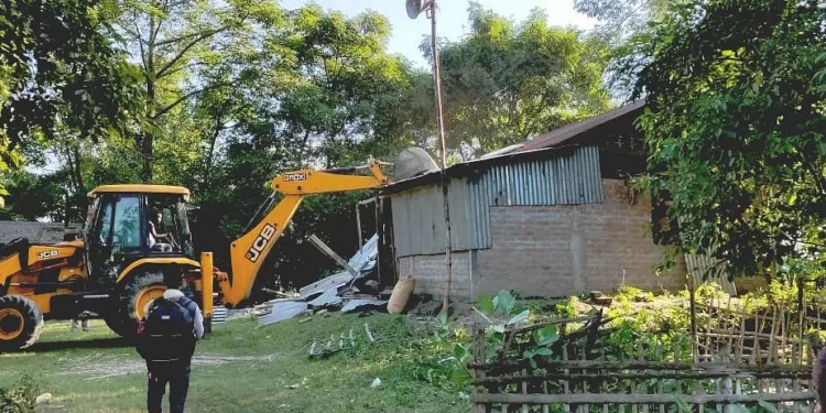 Pakistan summons Indian diplomat over killing of Muslims  in Assam