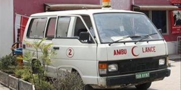 Policeman guarding polio team killed in NW Pakistan