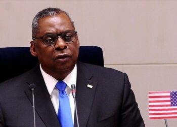 US: Top Senate Democrat threatens defense chief with subpoena