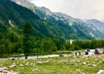 Coronavirus travel bans boost Pakistan’s domestic tourism