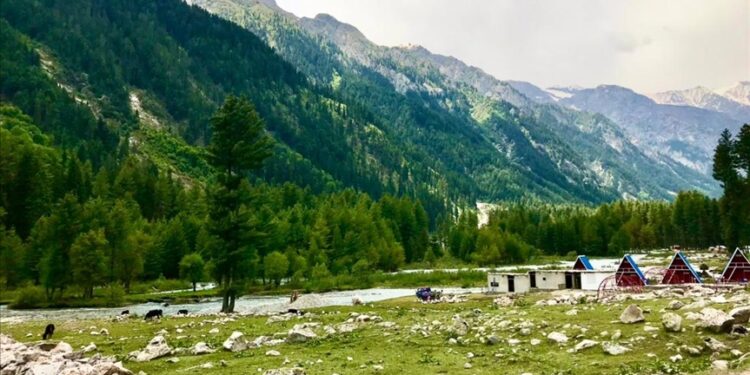 Coronavirus travel bans boost Pakistan’s domestic tourism