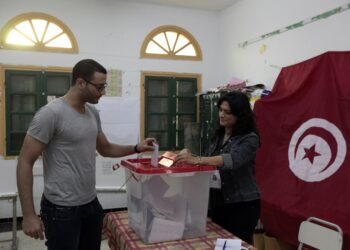 Political Islam and Democracy Crisis in North Africa