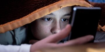 Facebook introduce new checks for youngsters using the platform