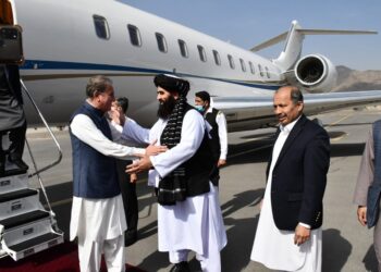 Pakistan’s top diplomat, intelligence chief Arrives in Kabul