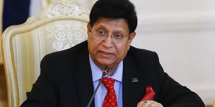 Bangladesh’s FM assures prompt action against Rohingya leader’s assasins
