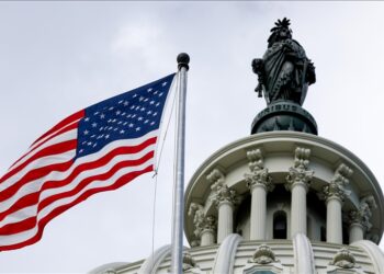 US Congress votes to avert government shutdown at midnight