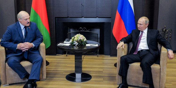 Putin, Lukashenko approve military doctrine of Union State