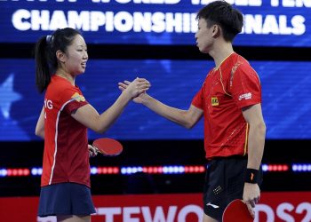 China-US pair advances in mixed doubles at world table tennis championship