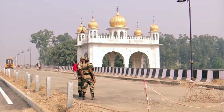 India to permit 1500 Sikh pilgrims to Pakistan through Attari-Wagah crossing, activists pressurise govt. to reopen Kartarpur corridor