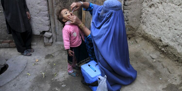 Taliban back nationwide polio vaccine campaign launched by WHO, UNICEF
