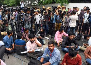 CPJ urges India to investigate attacks on journalist in Tripura.