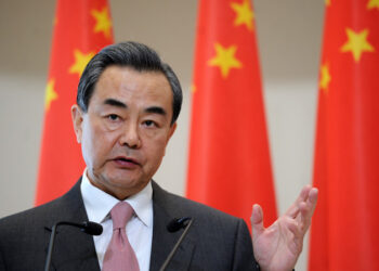 Chinese FM to visit Maldives, Sri Lanka upon invitation