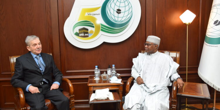 OIC Secretary-General meets Algeria’s permanent representative to OIC