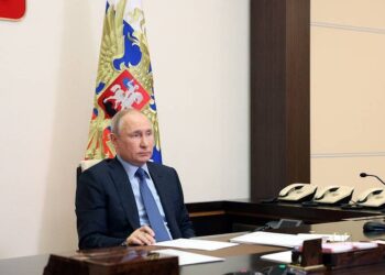 Putin discusses further framework of CSTO with Armenian PM, says Kremlin