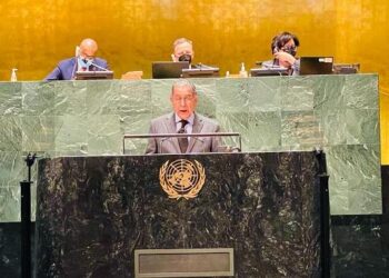 Resolve Kashmir dispute on urgent basis, Pakistan envoy urges UN