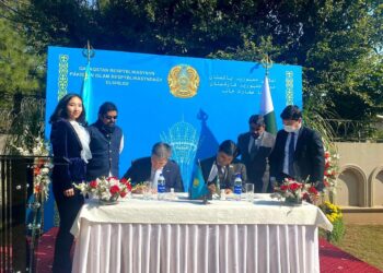 Envoy of Kazakhstan to Pakistan signs MoU with All Pakistan Business Forum