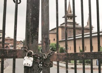 IOJK: Anjuman Auqaf Condemns Authorities’ barring consecutive 28th Friday prayers at Jamia Masjid