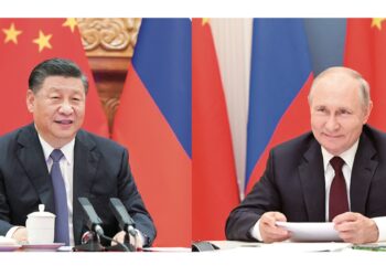 Xi talks with Putin over phone