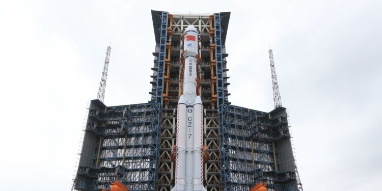 Carrier rocket for Tianzhou-6 cargo vessel reaches launch site