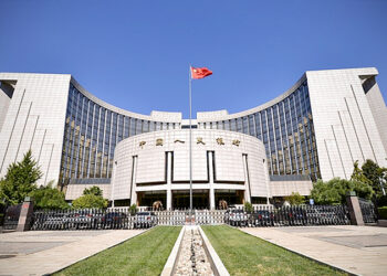 Chinese yuan strengthens to 6.8752 against USD Friday