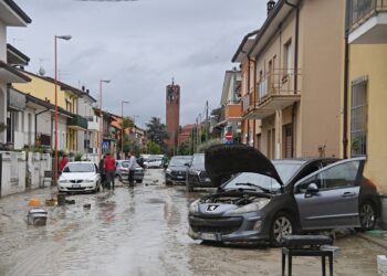 Five dead, Grand Prix postponed after flooding in northern Italy
