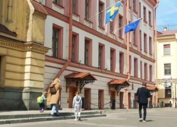 Russia to shut Swedish consulate, expel five diplomats