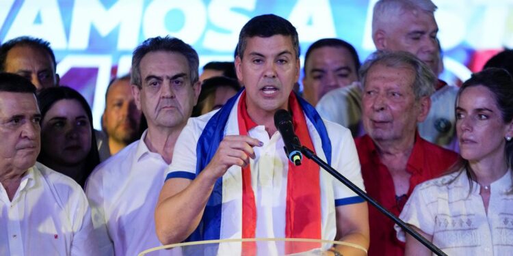 Paraguayans vote for president to tackle corruption, poverty