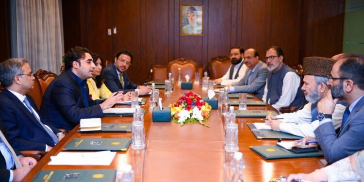 Pakistan to continue moral, political, diplomatic support to Kashmiris: Bilawal Bhutto