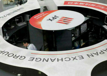 Tokyo shares close higher on Fed hopes