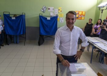 Greece’s conservatives win election, pledge more reforms