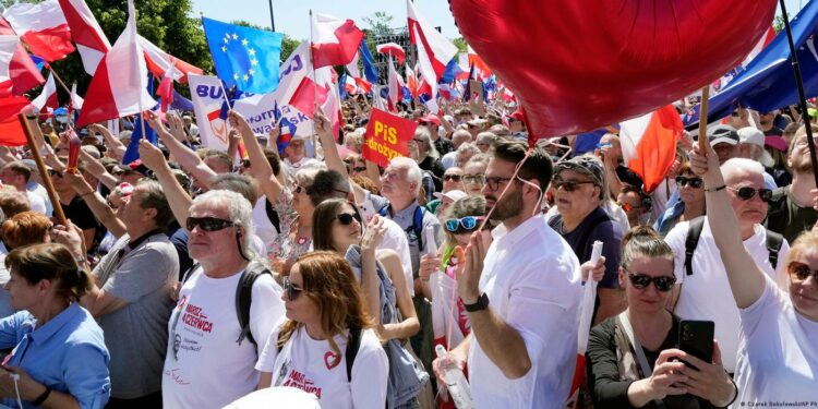 Polish opposition stages major anti-government protest
