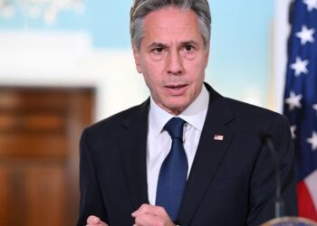 Blinken heads to Beijing hoping to calm fears of a US-China break