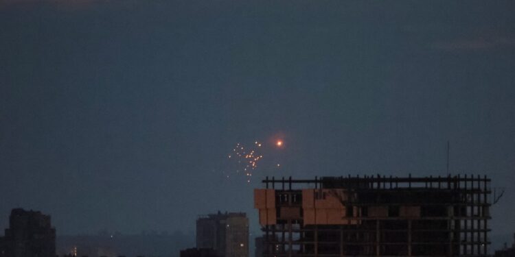 Russia attacks Ukrainian cities in overnight air strikes