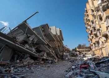 China builds largest quake early warning system