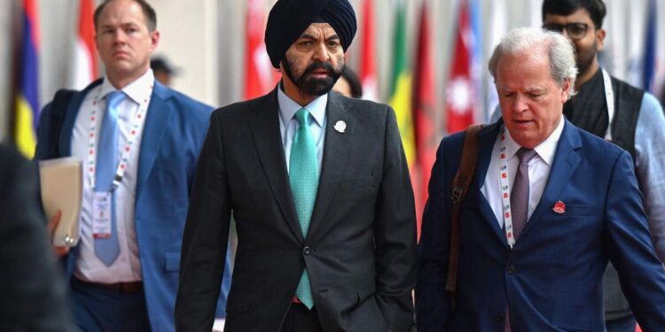 Rich-poor split could tighten ‘grip of poverty’: World Bank chief