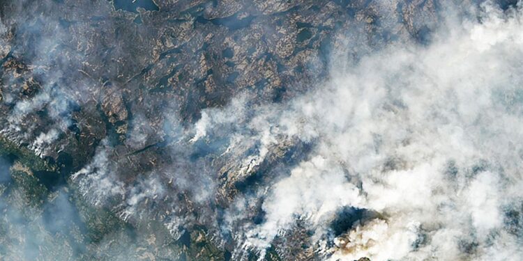 Canadian PM convenes emergency meeting on wildfire crisis