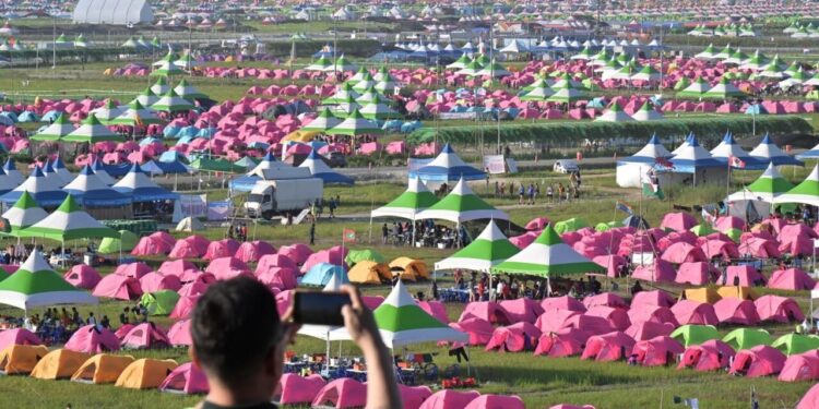Scouts begin S. Korea jamboree evacuation over extreme weather challenges