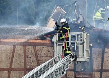 Eleven missing in France holiday lodging fire: official