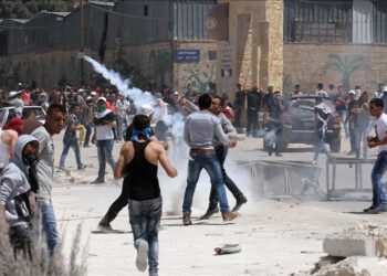 Dozens of Palestinians injured in clashes with Israeli army in West Bank