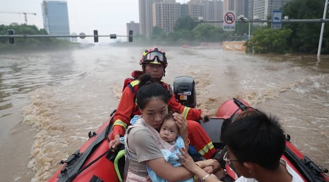 Xi orders all-out rescue efforts, comprehensive investigation into Sichuan flood disaster