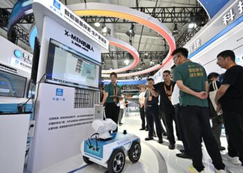 China’s service sector has huge potential