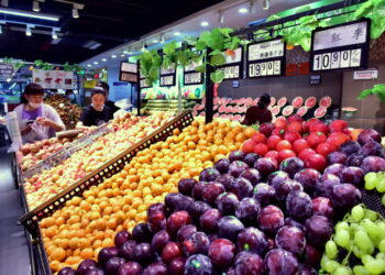 China’s agricultural product prices edge down