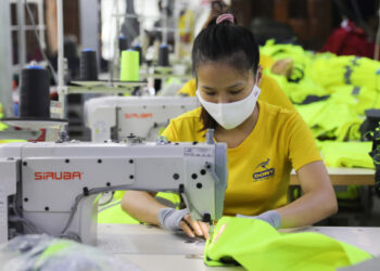 Vietnam’s PMI back above 50 mark for first time in six months
