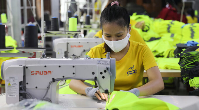 Vietnam’s PMI back above 50 mark for first time in six months