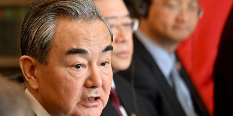 China backs UAE in holding UN climate change conference