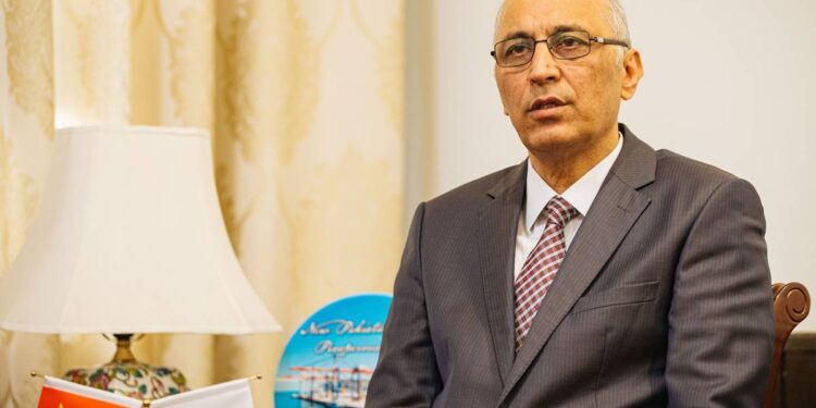 Ambassador Haque briefs media delegation on Pak-China relations, CPEC