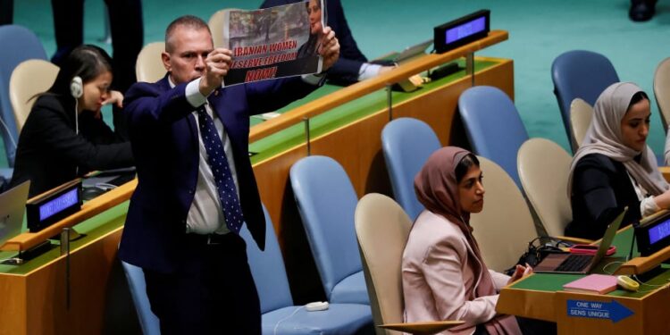 Ambassador of Israeli Crimes: This is How Gilad Erdan Become a Defender of Women’s Rights in Iran