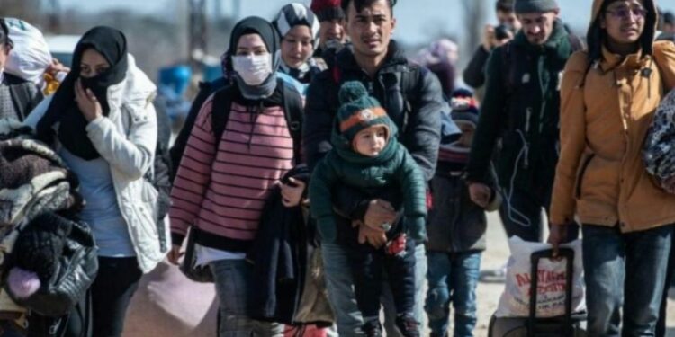 UN Agencies Label Deportation of Afghan Refugees as Human Rights Violation