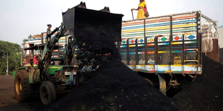 India allows power plants using imported coal to run until next June